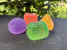Load image into Gallery viewer, Spike Squishy