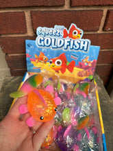 Load image into Gallery viewer, Fish Sugar Squish