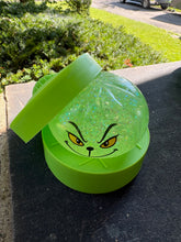 Load image into Gallery viewer, Christmas Grinch Mystery Bun